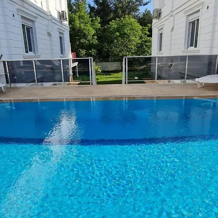 Sakin Bir Muhit, Merkeze Yakin Tatil Koeyue, Casa de Férias