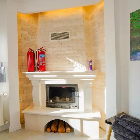 Tatil Evi Sakin Bir Muhit, Merkeze Yakın Tatil Köyü, Vılla *
