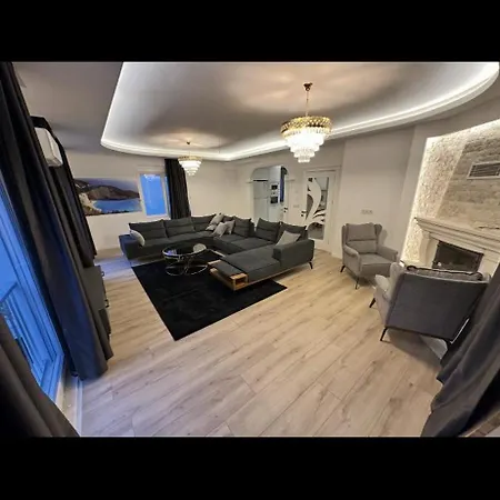 Sakin Bir Muhit, Merkeze Yakin Tatil Koeyue,